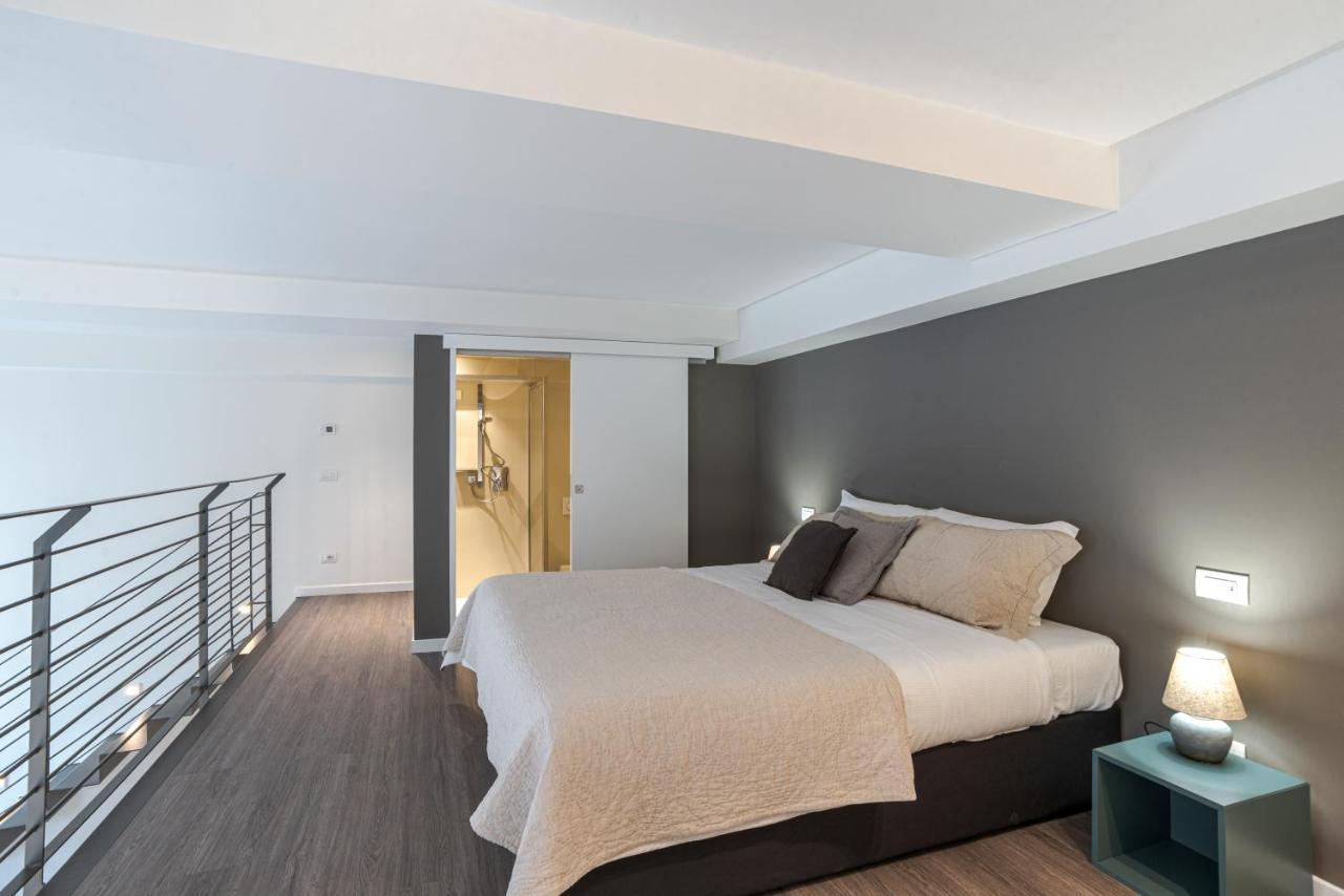 Suite Brunate - By MyhomeinКомо Екстериор снимка